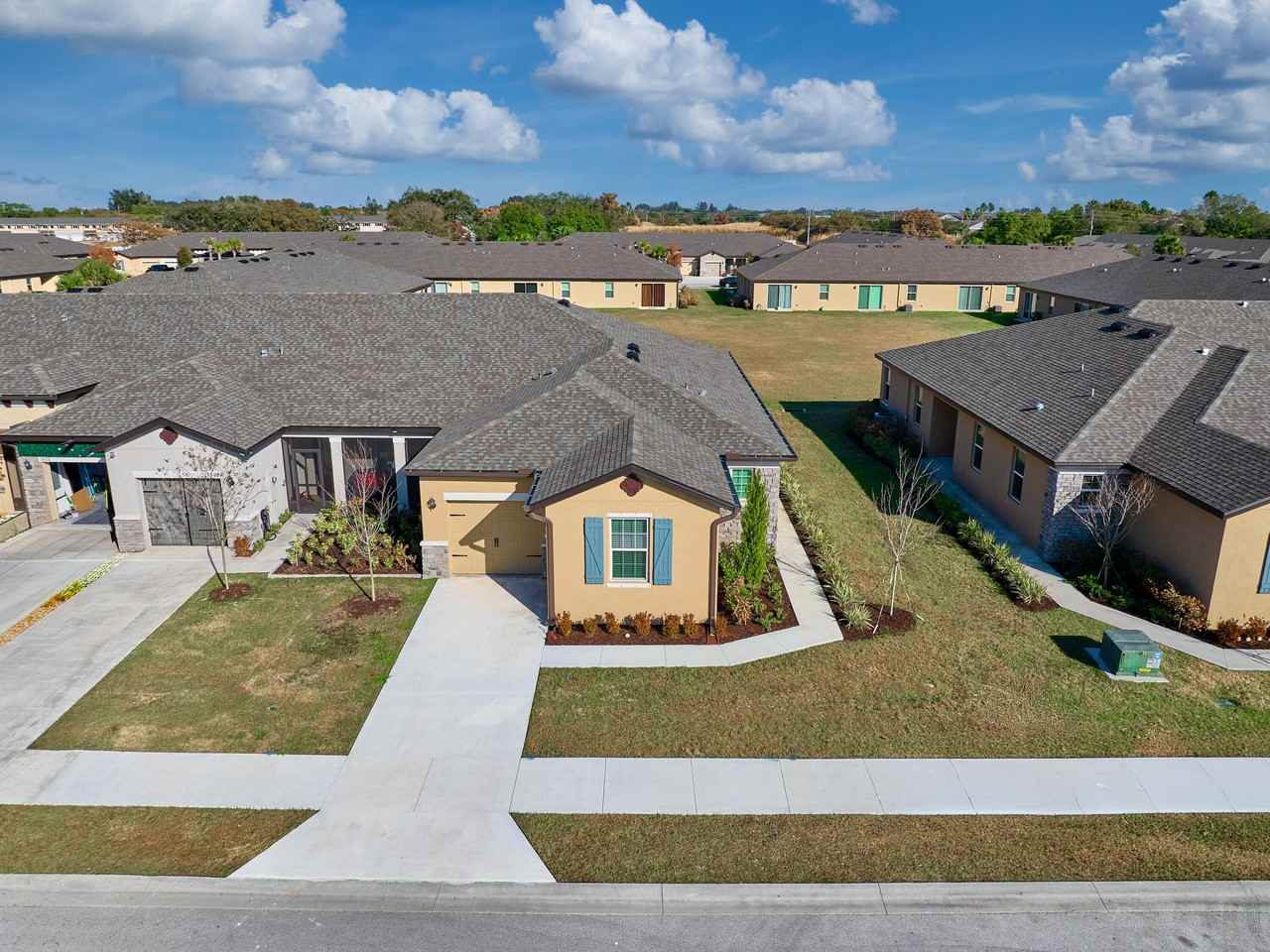 1810 Celebration Dr - Photo 4 of 50