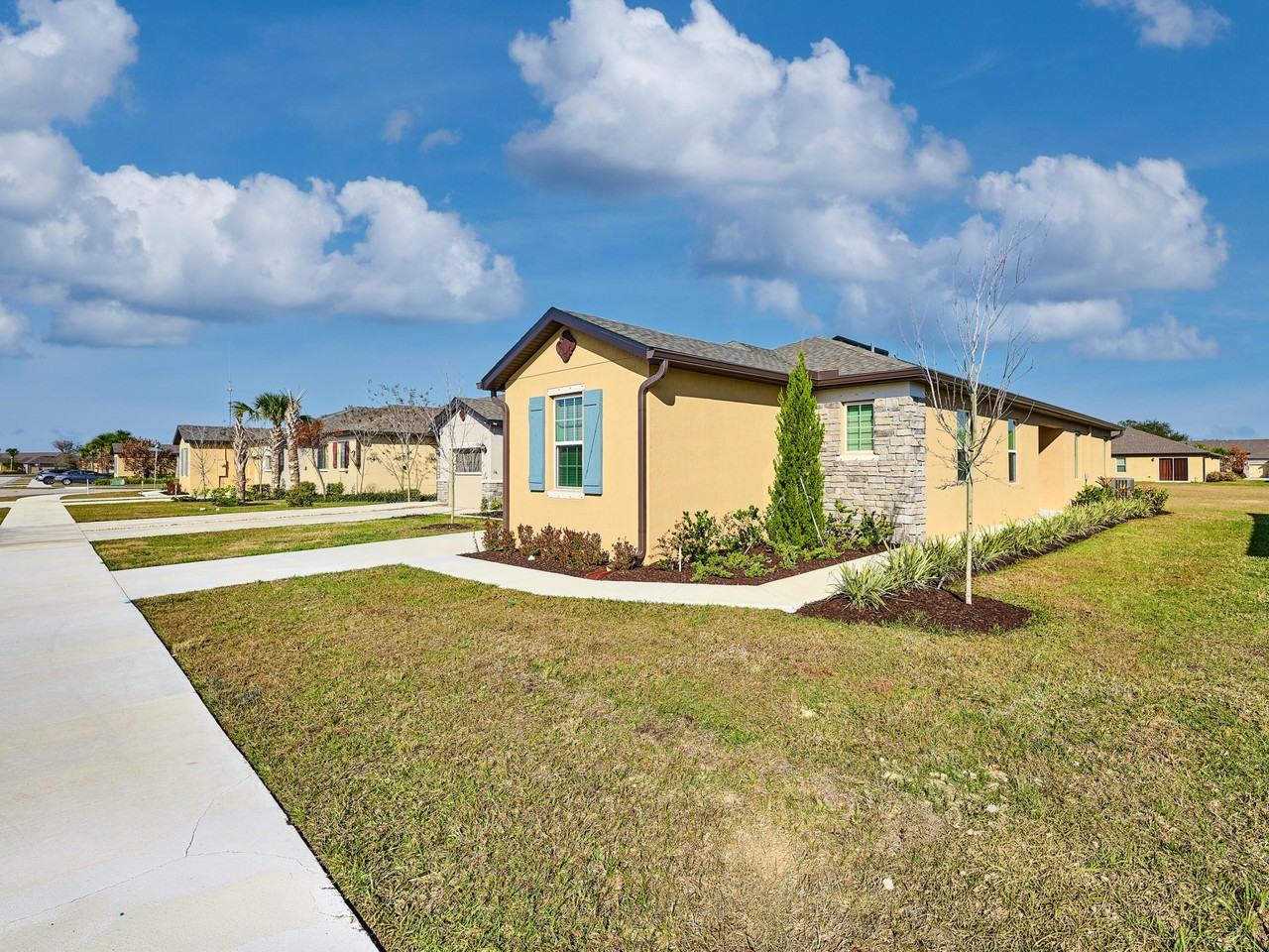 1810 Celebration Dr - Photo 5 of 50