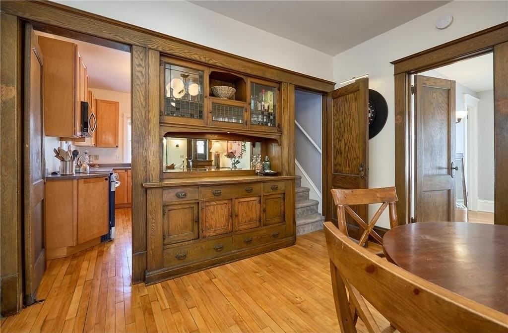 4520 Bryant Ave S - Photo 5 of 21