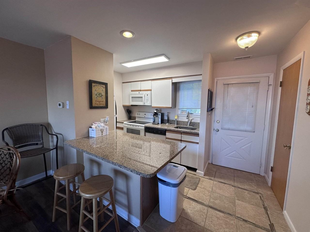 227 N 36th Ave - Photo 4 of 15