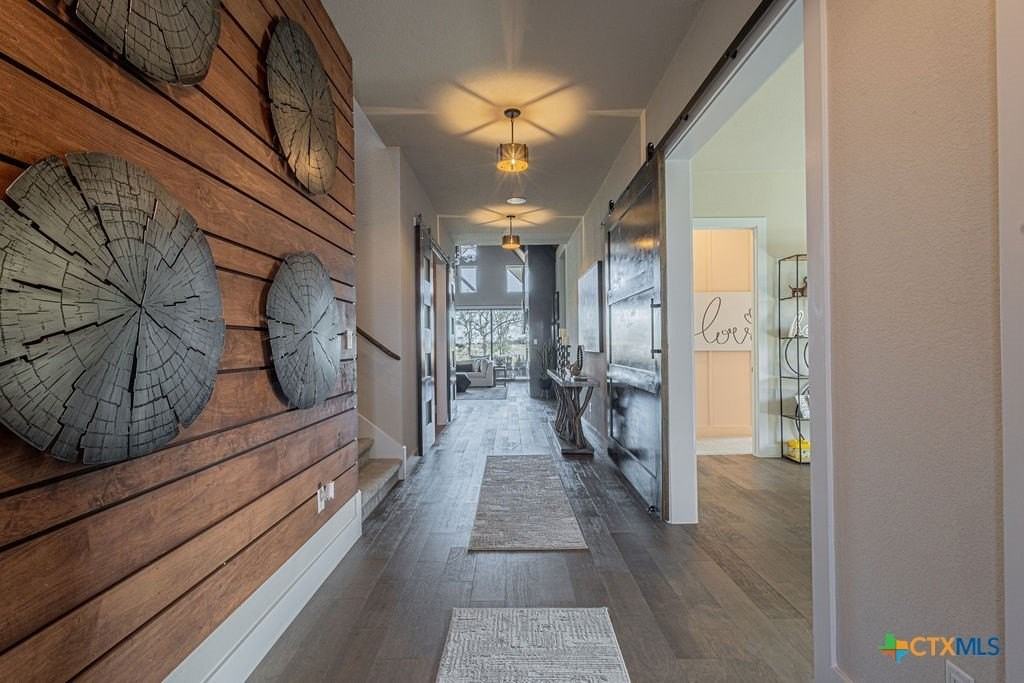 217 Northcrest Dr - Photo 6 of 48