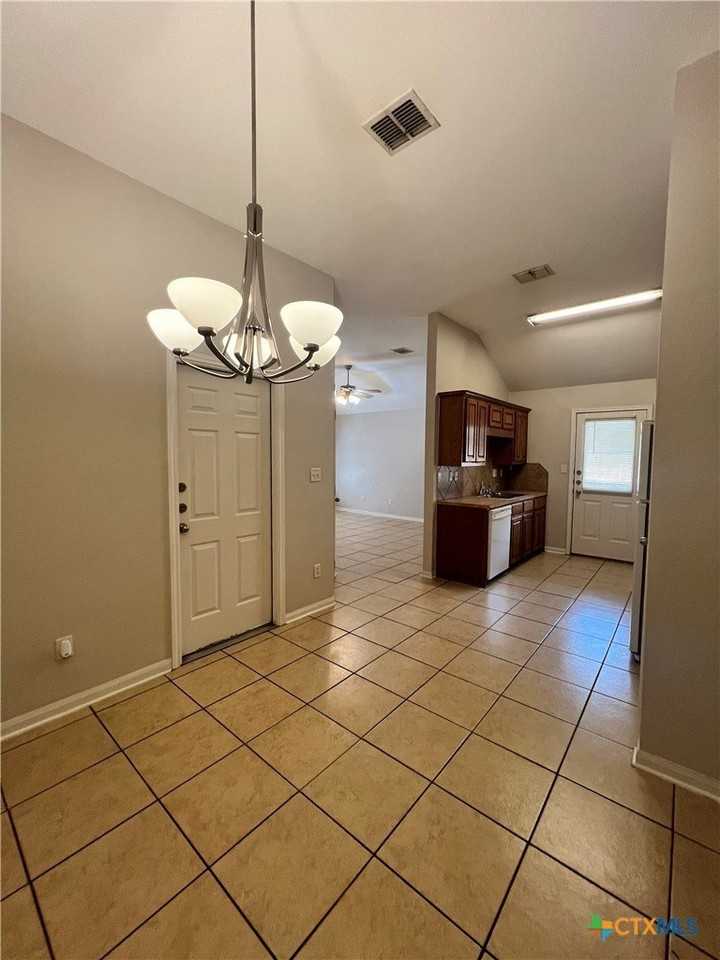 523A Olaf Dr - Photo 7 of 16