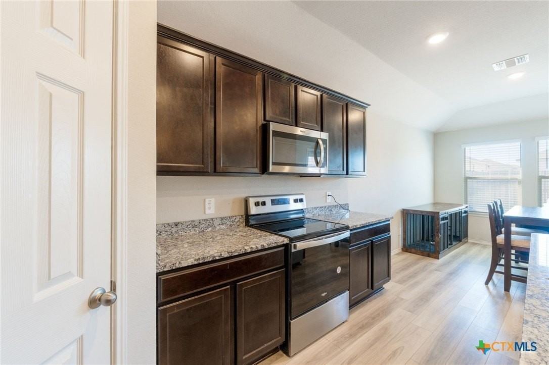 2305 Merganser Dr - Photo 6 of 15