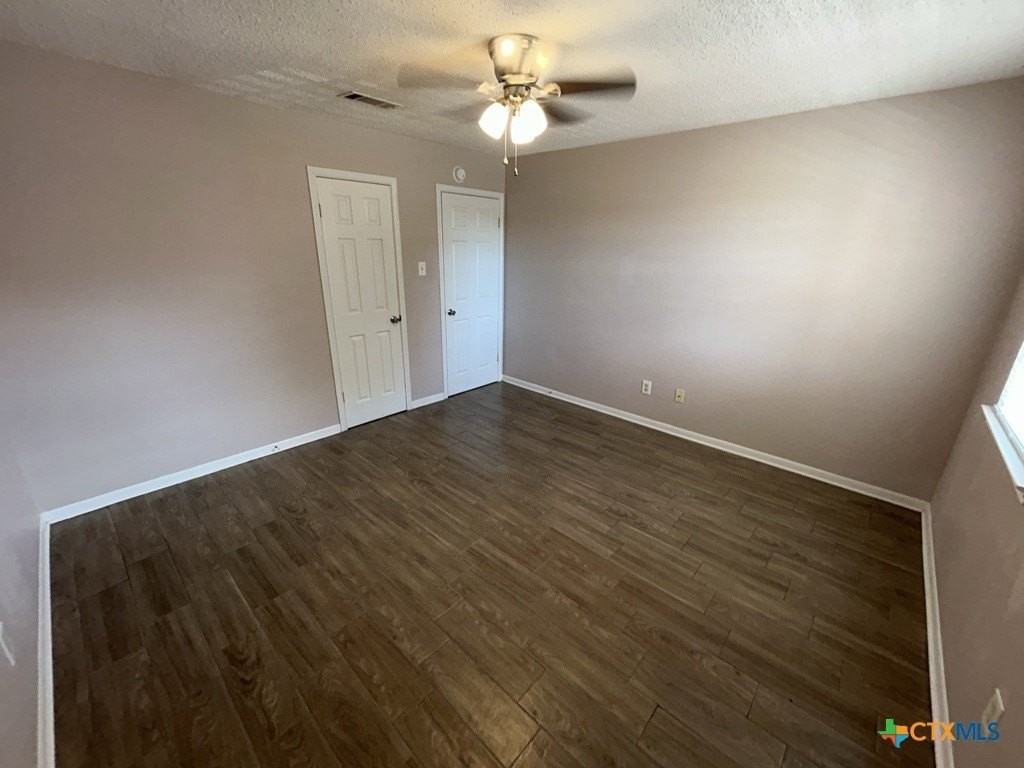 105 Reagan Ave Street - Photo 7 of 12