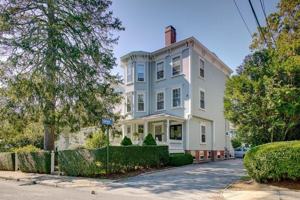 featured image of 34 Catherine St Unit A