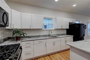 79 Wendell St Apt 2 - Photo 2 of 7