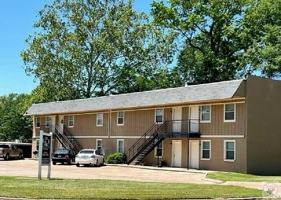 featured image of 1301 Pine St