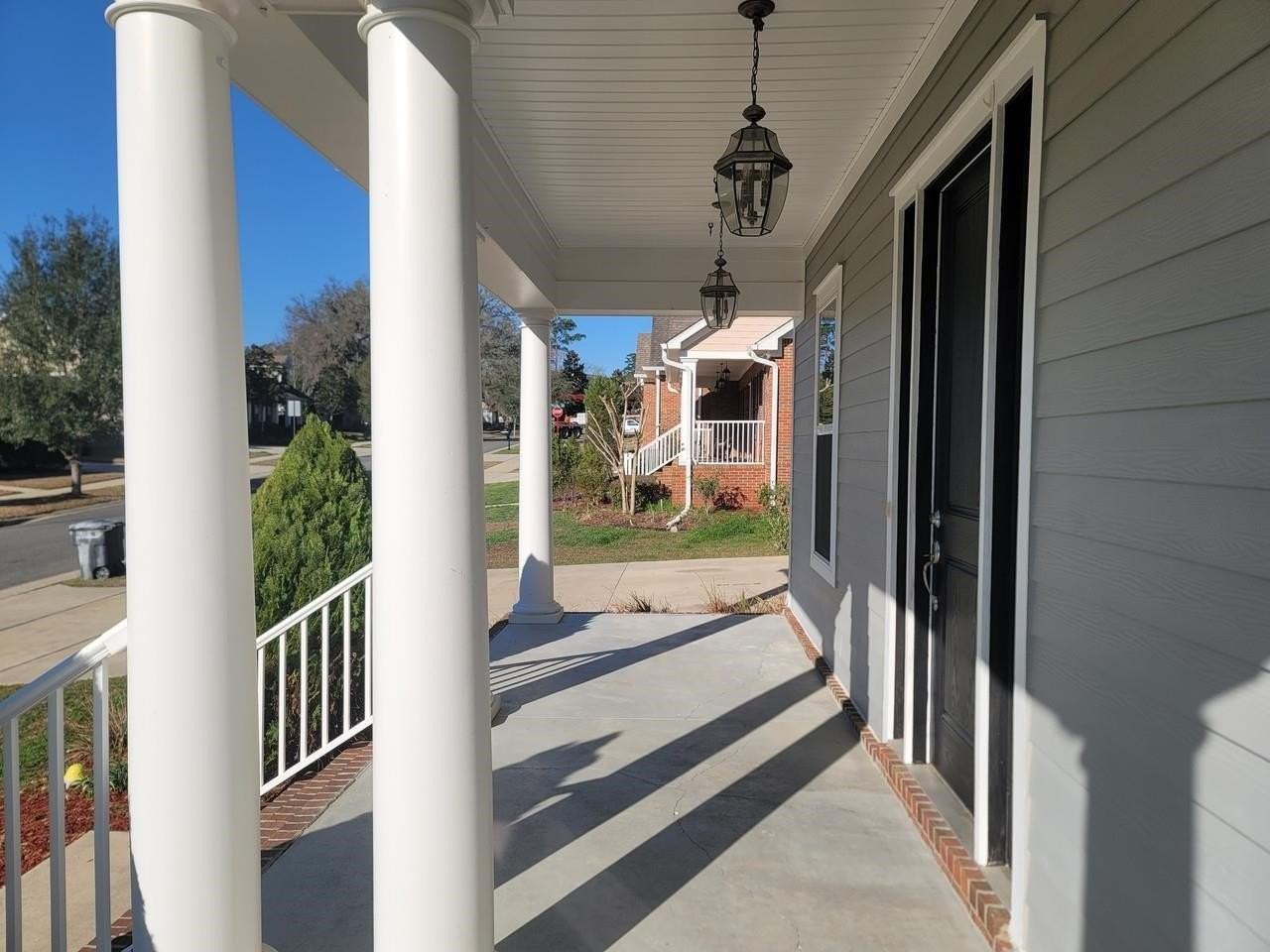 2508 Goldenrod Way - Photo 2 of 50