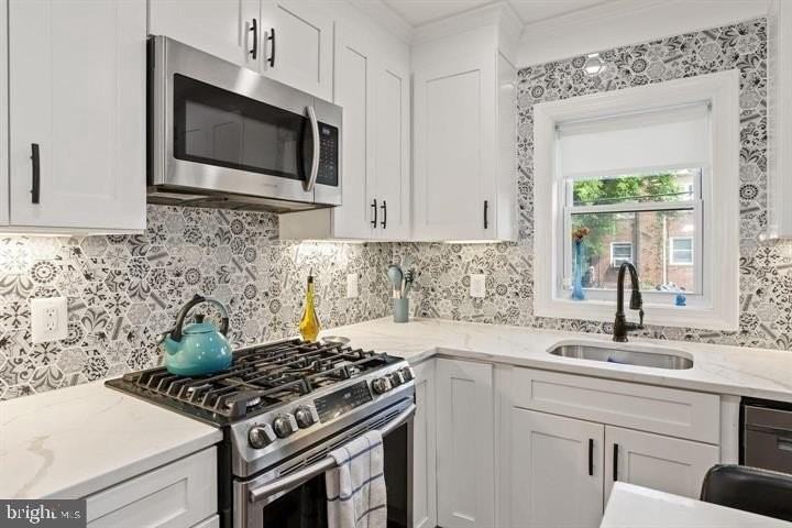 1634 Ridge Pl Se - Photo 7 of 27