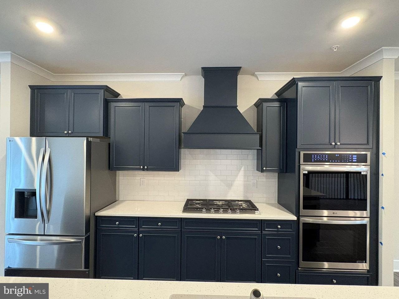 1712 Watercrossing Rd - Photo 2 of 12