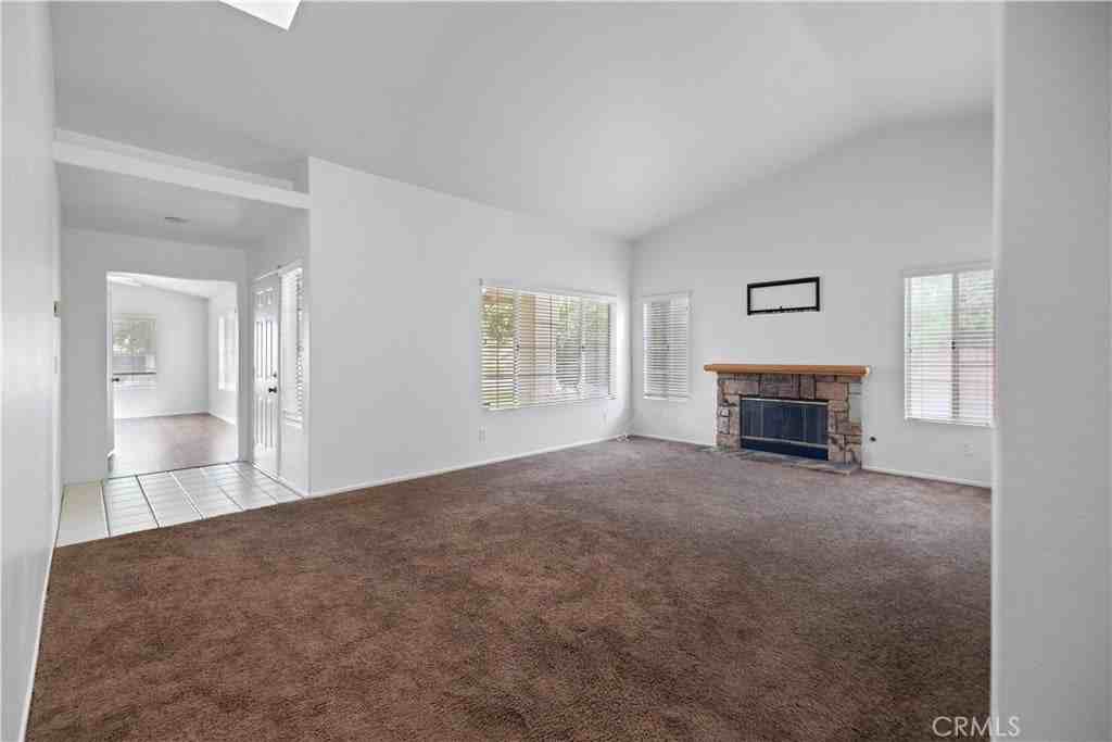 15589 Cheyenne St - Photo 3 of 13