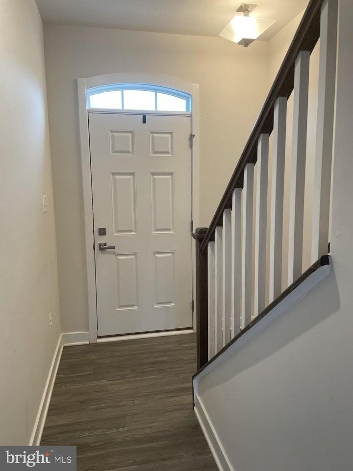 6415 Ballenger Run Blvd - Photo 3 of 36