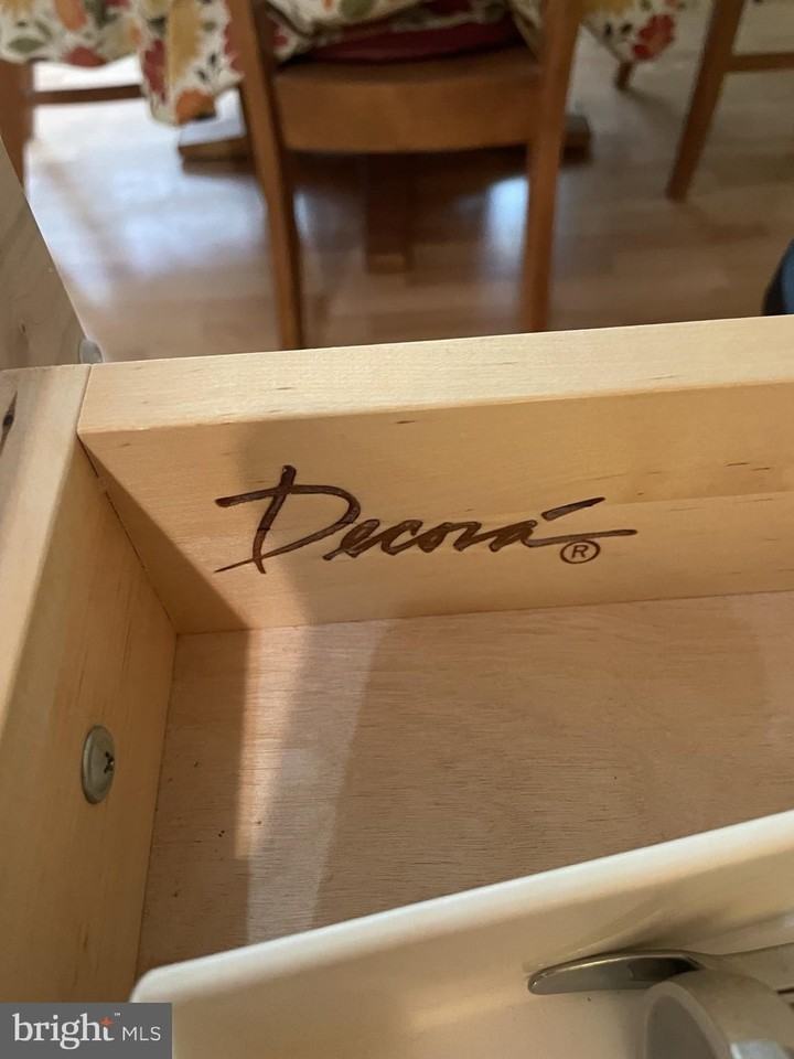 8705 Hayshed Ln Apt 33 #33 - Photo 5 of 16