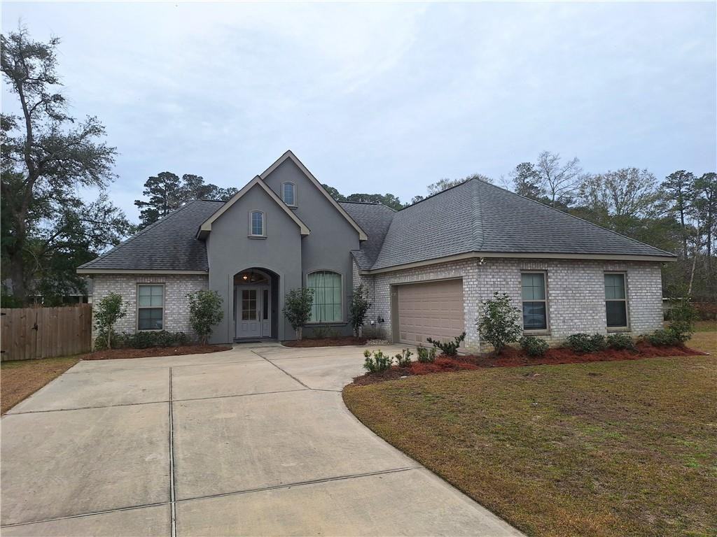 341 Alan Cir - Photo 2 of 22