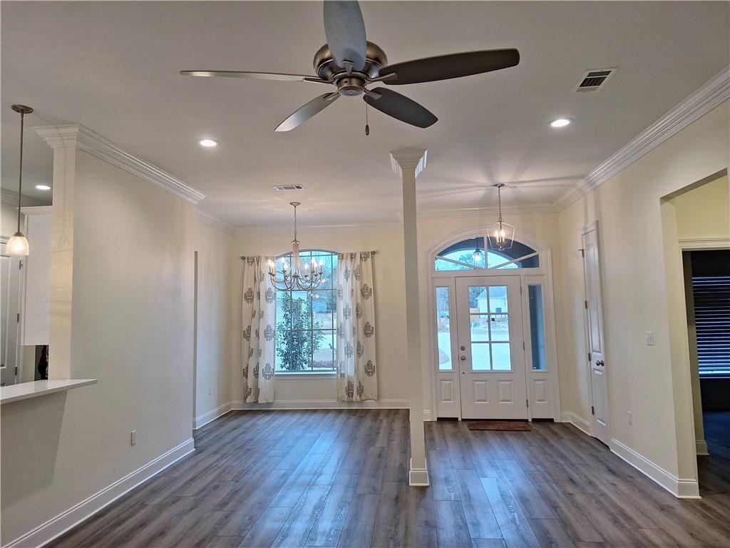 341 Alan Cir - Photo 3 of 22