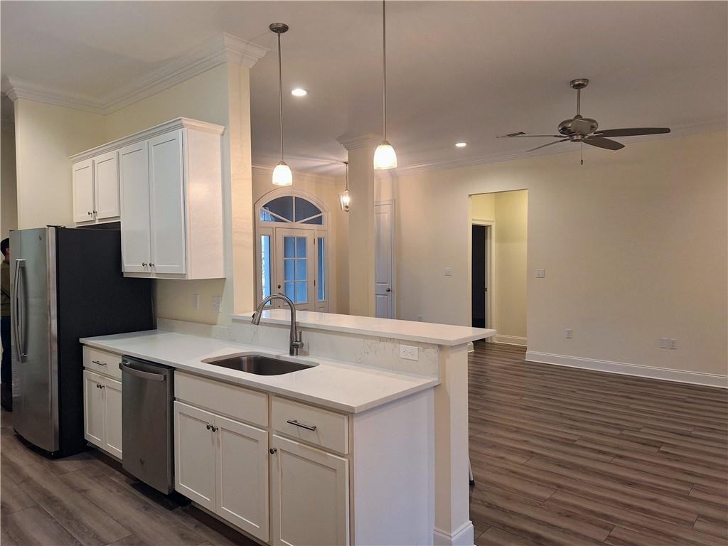 341 Alan Cir - Photo 6 of 22