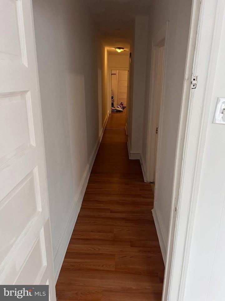 1208 Carl Miller Blvd - Photo 4 of 11