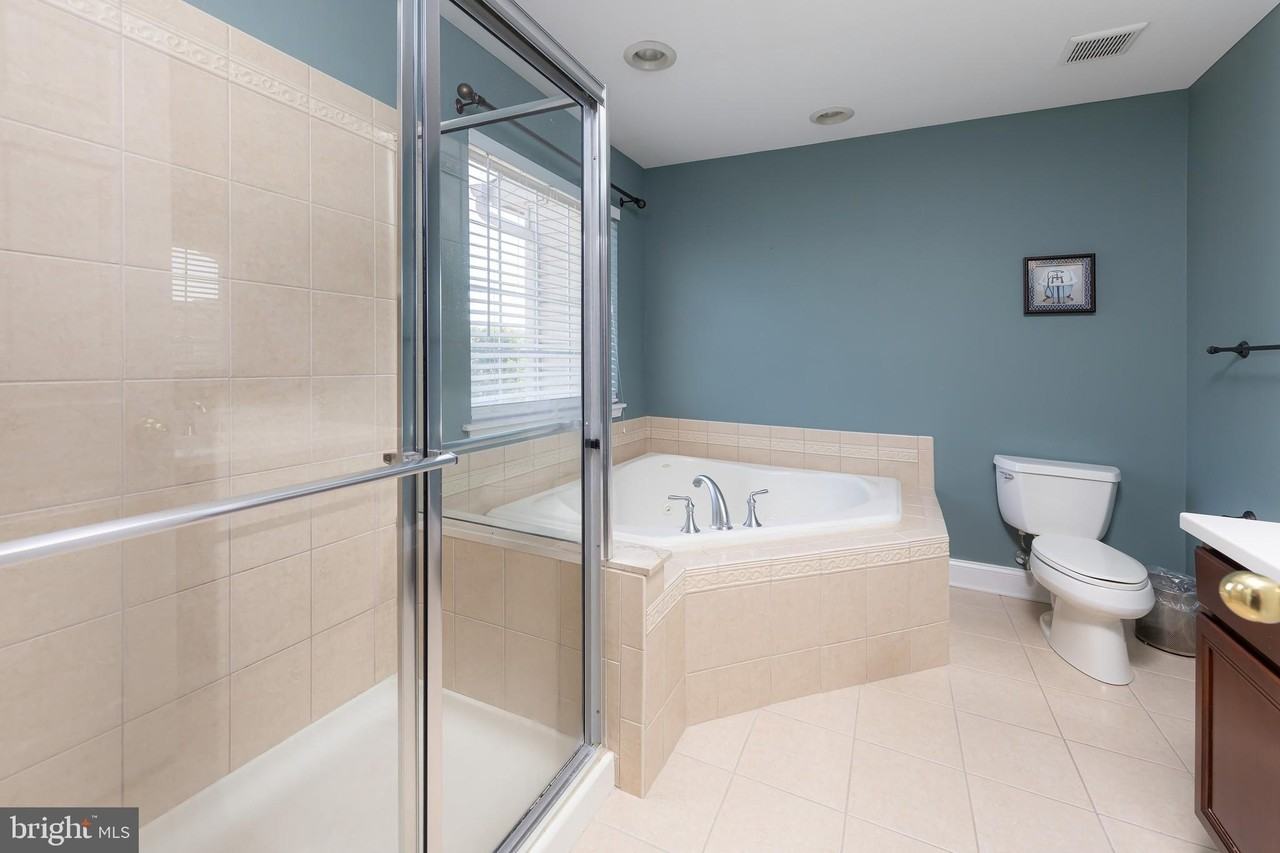 27 Zion Dr - Photo 7 of 14