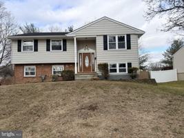 featured image of 916 Edgemoor Rd