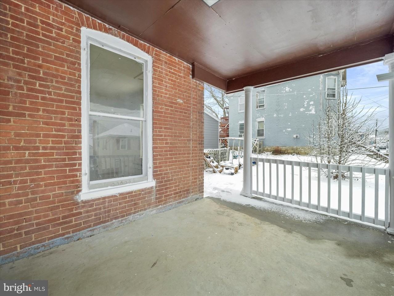 228 Ridge Ave - Photo 5 of 32