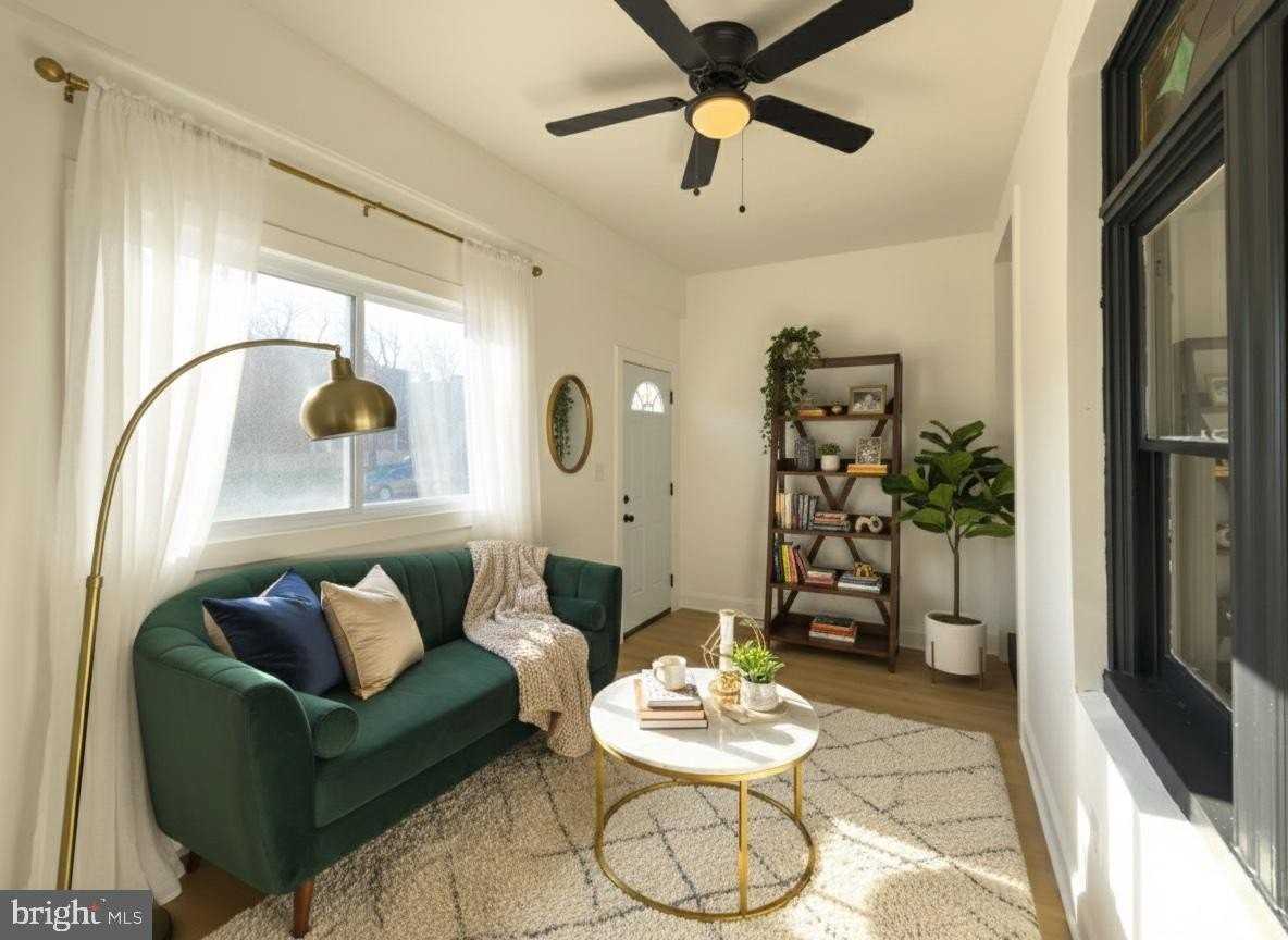 5237 Greenway Ave - Photo 3 of 28