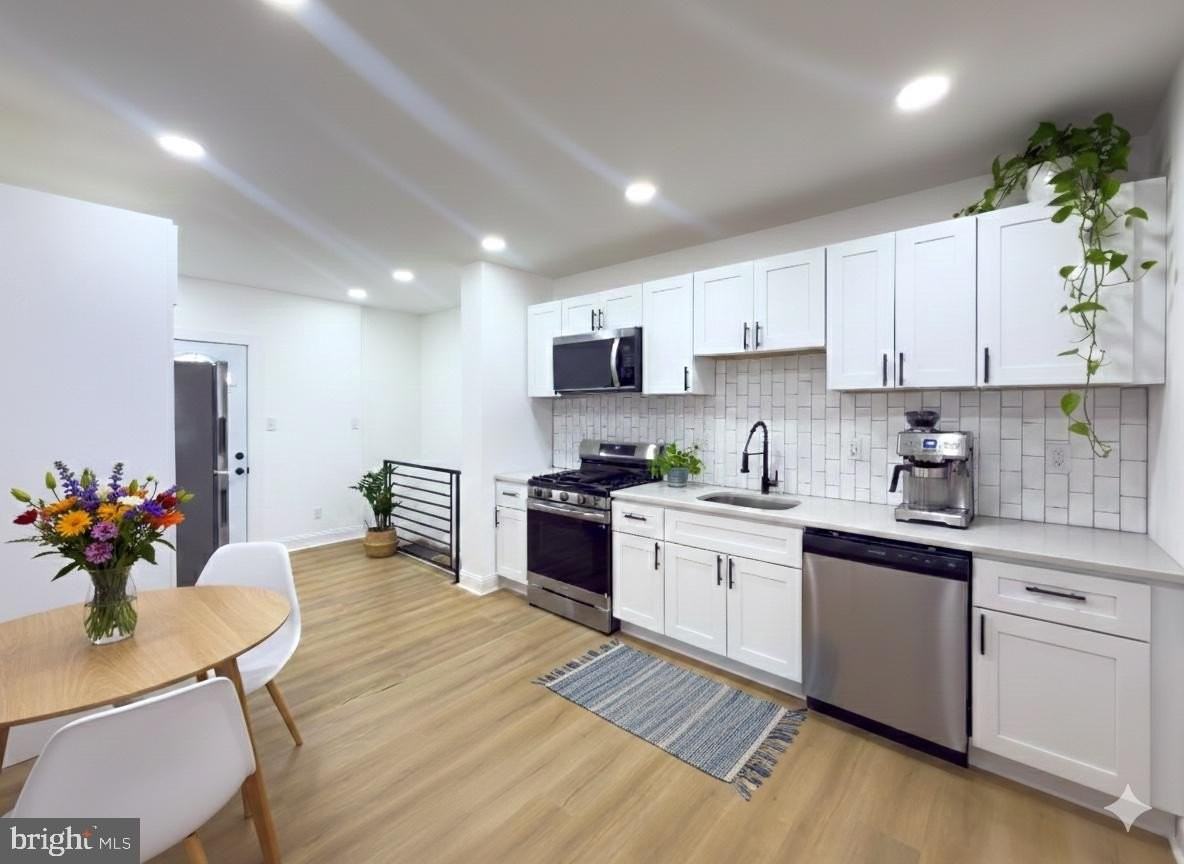 5237 Greenway Ave - Photo 7 of 28