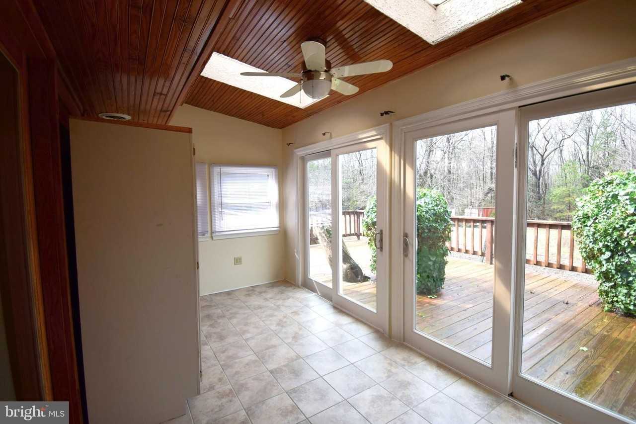 26554 Signboard Rd - Photo 7 of 24