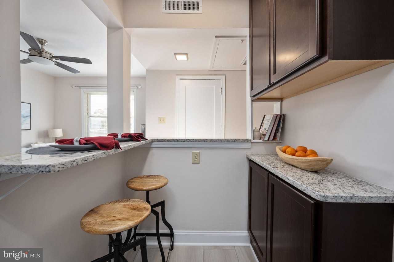 620 Kenmore Ave #1 - Photo 5 of 12