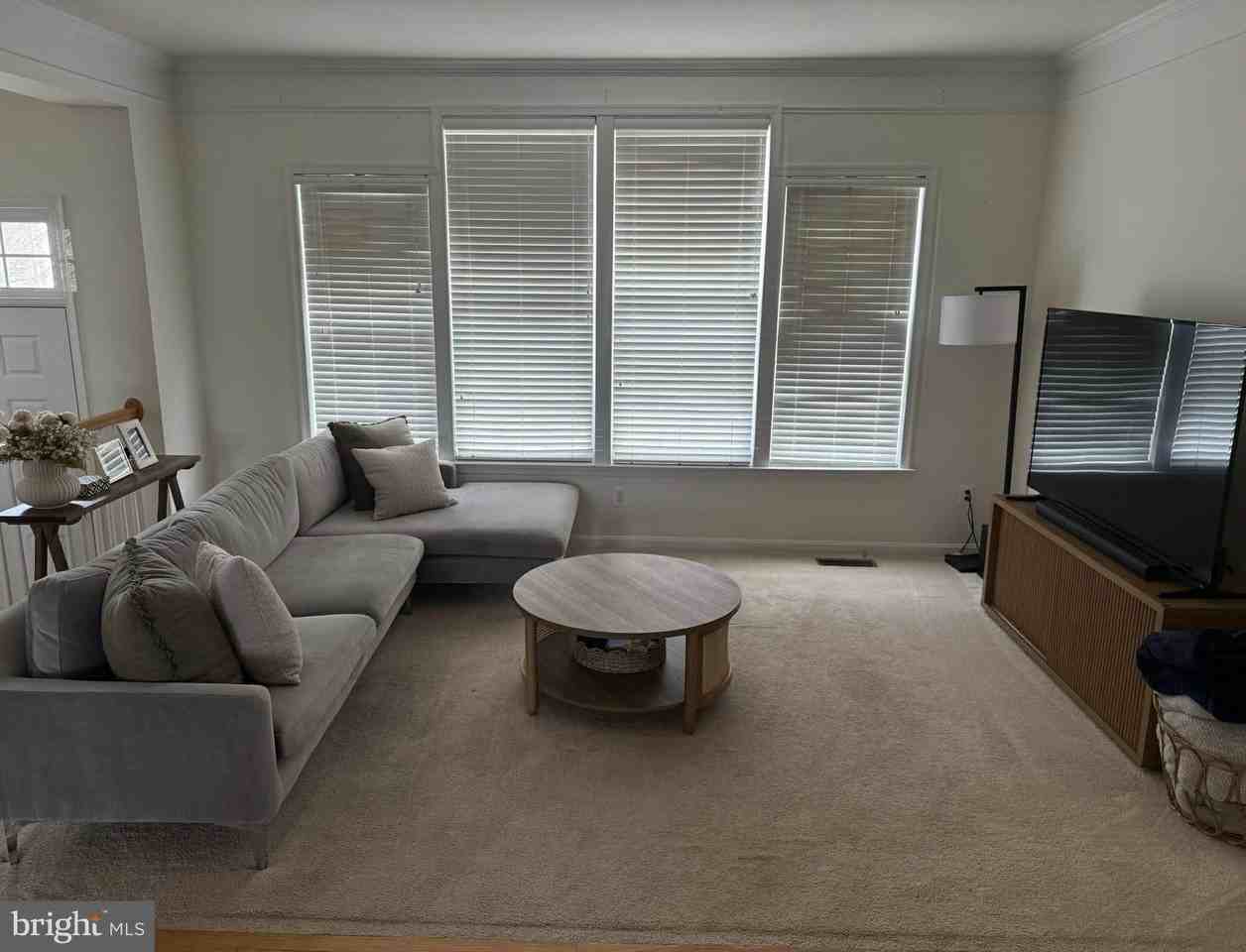 41859 Cinnabar Sq - Photo 2 of 20