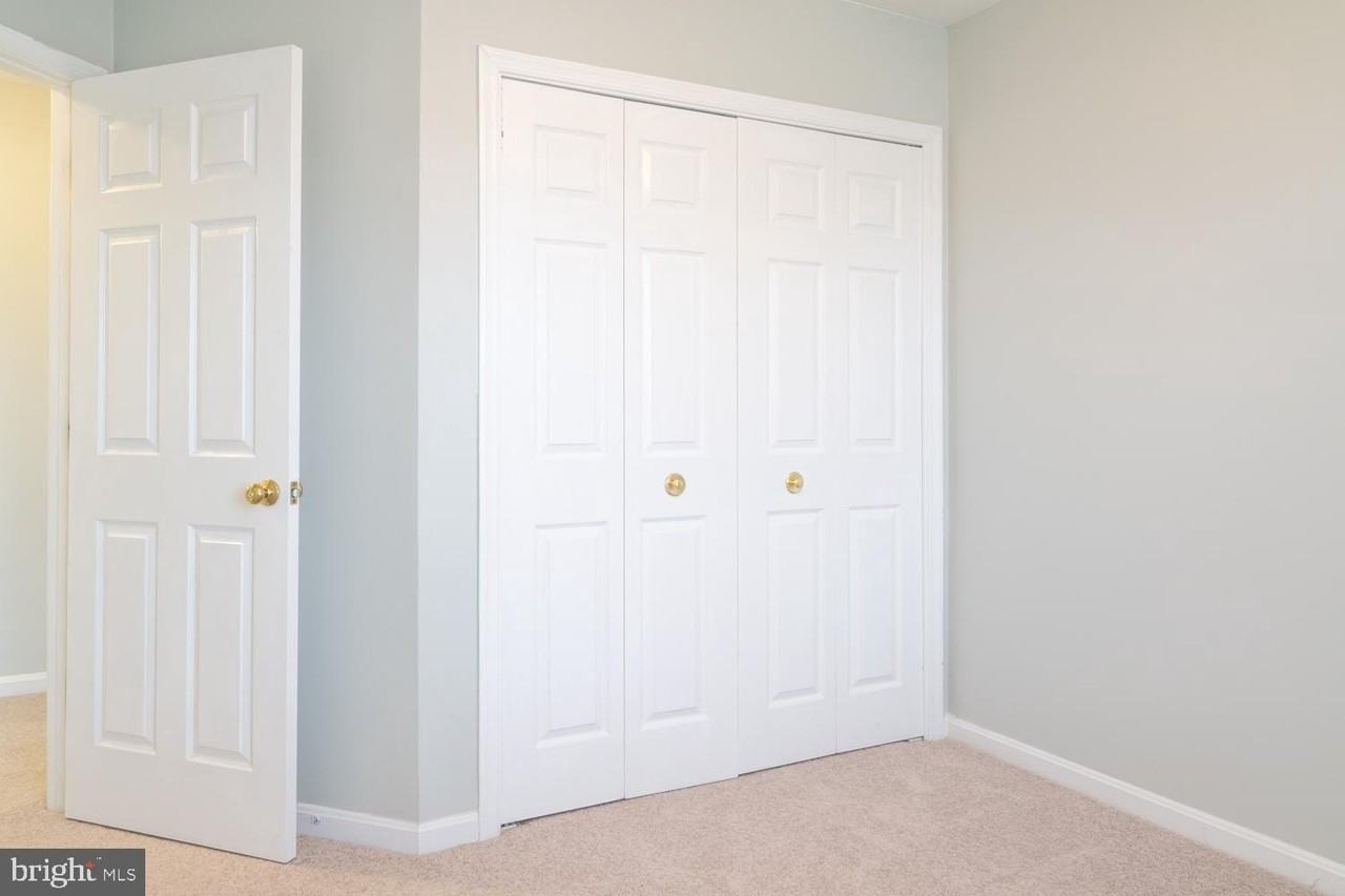 20680 Southwind Ter - Photo 6 of 15