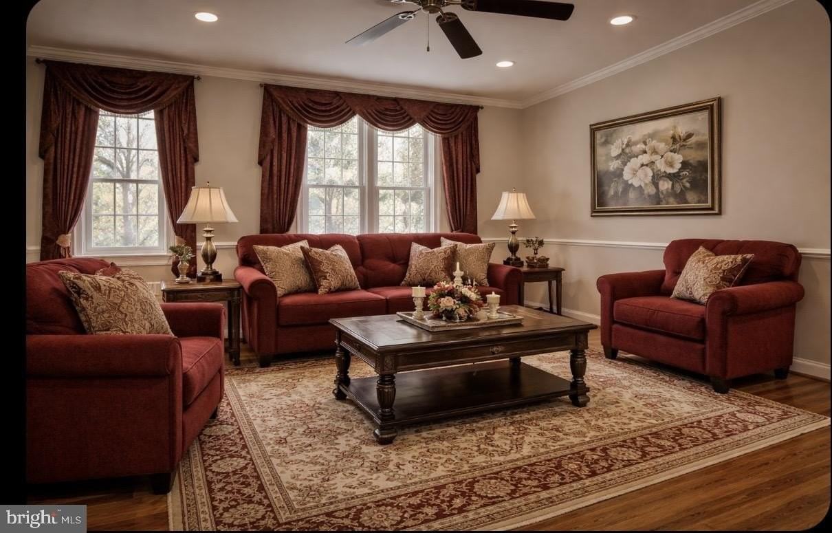 10217 Mckean Ct - Photo 6 of 50