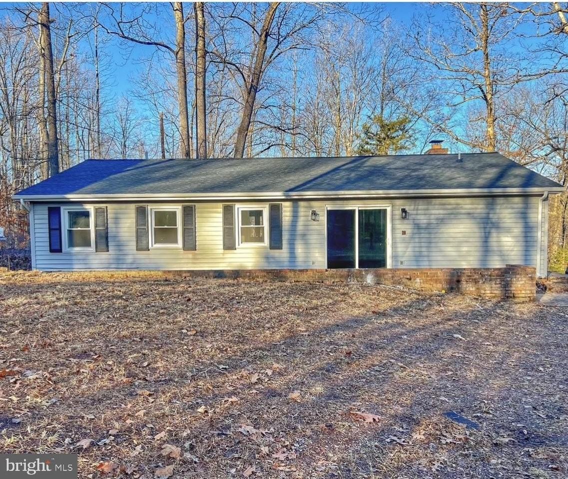 3606 Lakeview Pkwy - Photo 2 of 10