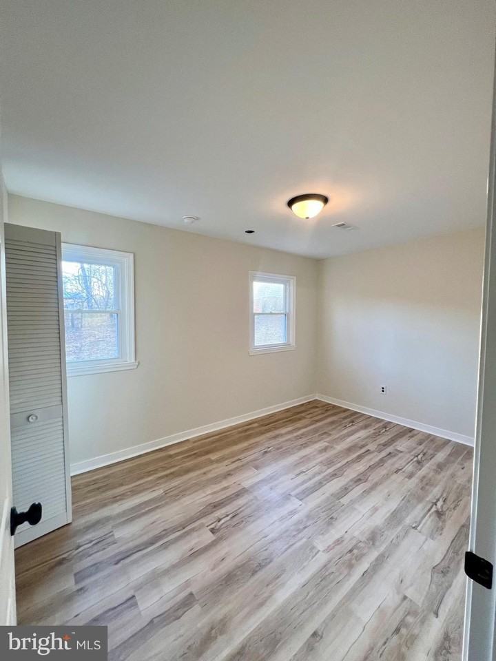 3606 Lakeview Pkwy - Photo 6 of 10