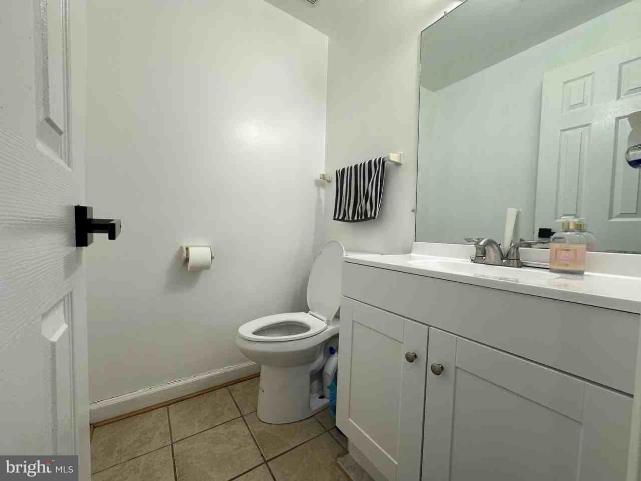 12103 Salemtown Dr - Photo 7 of 18