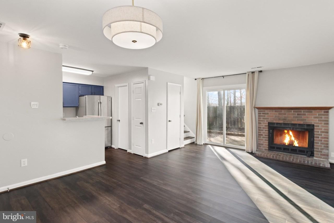 309 Wind Ridge Dr - Photo 4 of 17