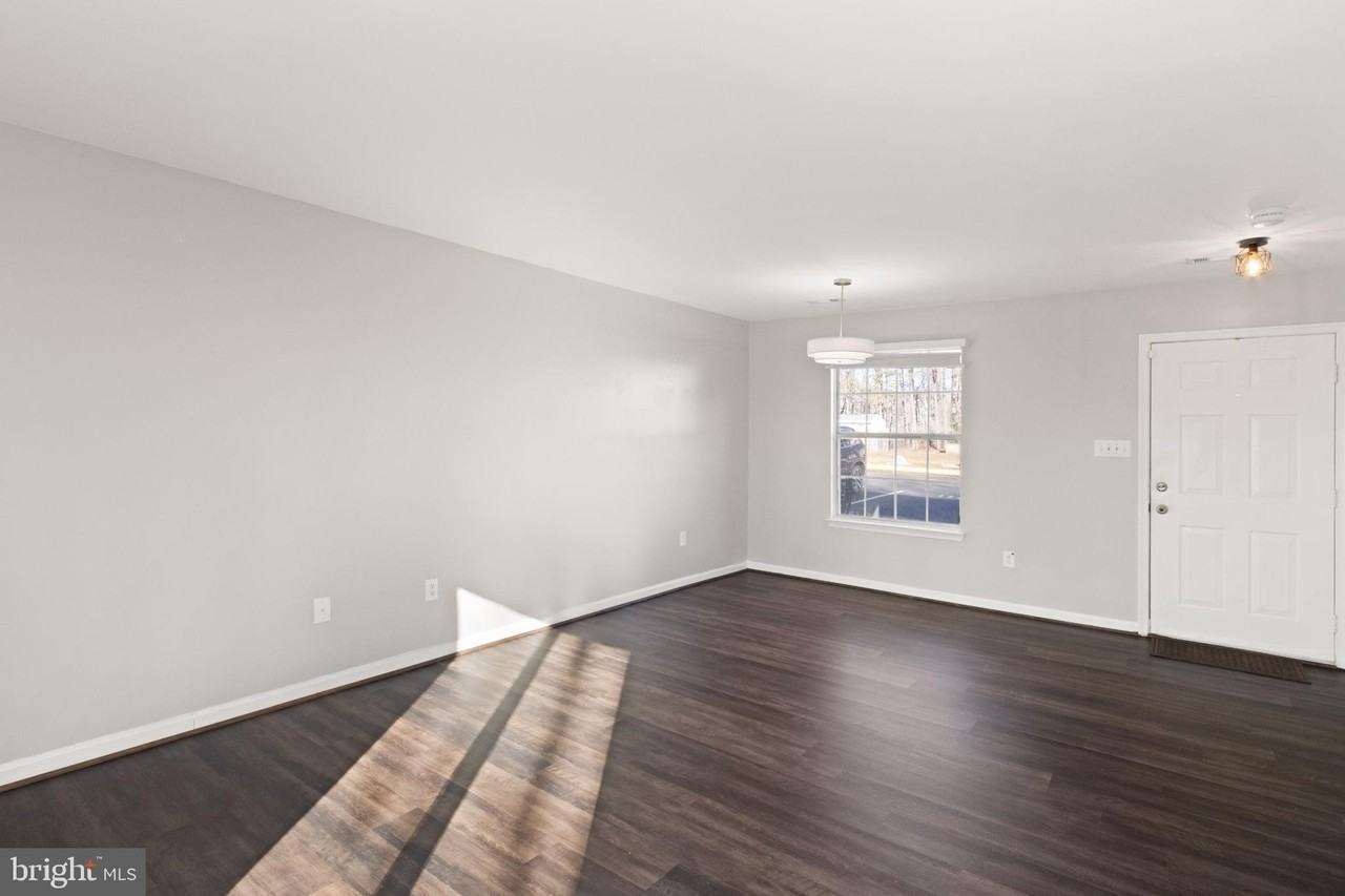 309 Wind Ridge Dr - Photo 6 of 17