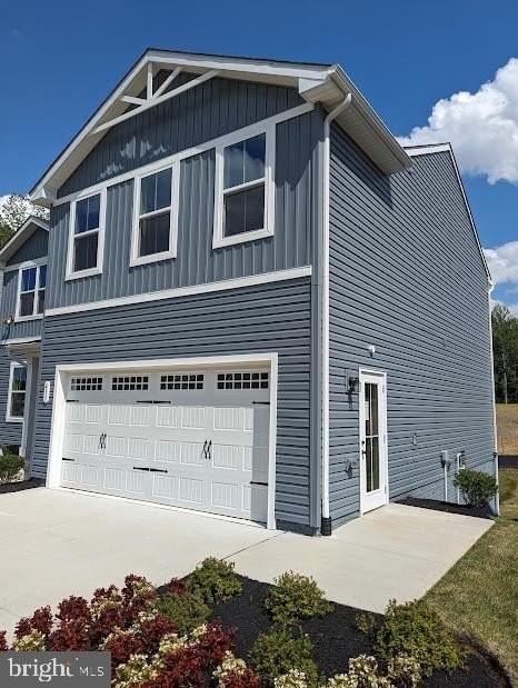 433 Old Potomac Church Rd - Photo 2 of 29