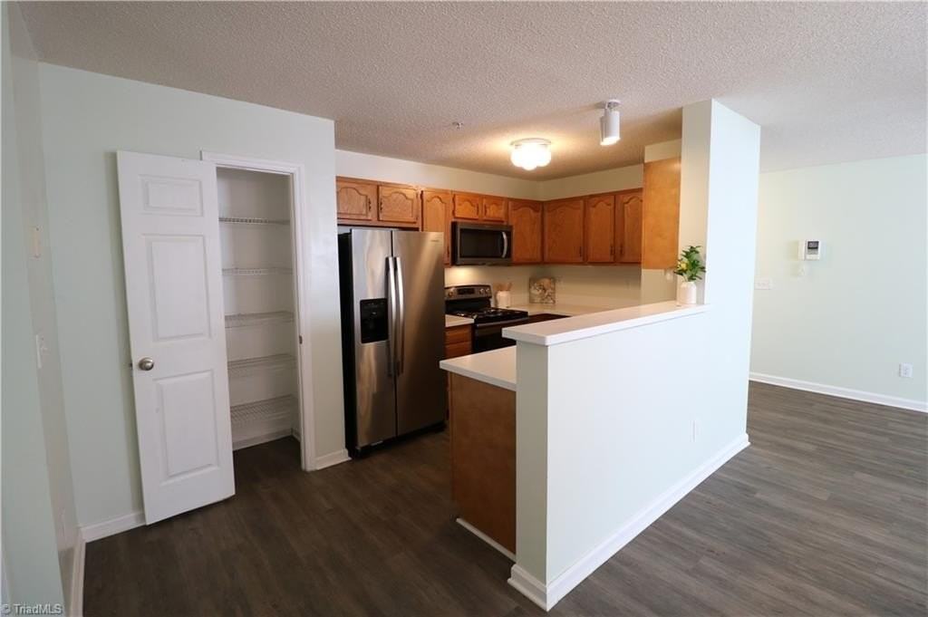 214 Quietwood Dr - Photo 2 of 16