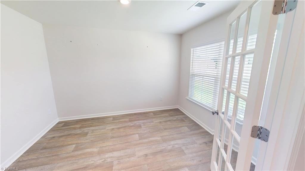 258 Lulu Ln - Photo 4 of 7