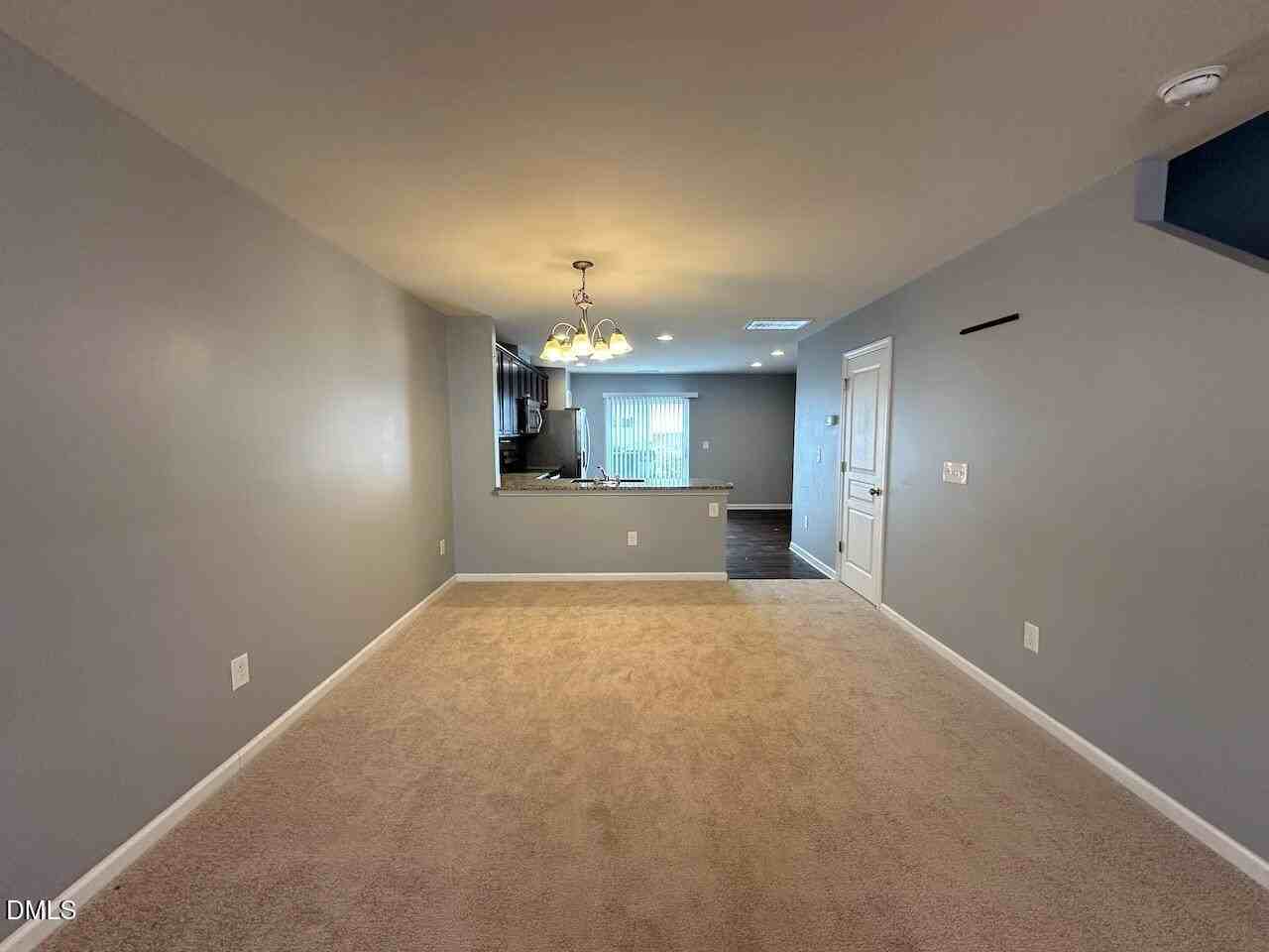 3904 Swinton St - Photo 5 of 27