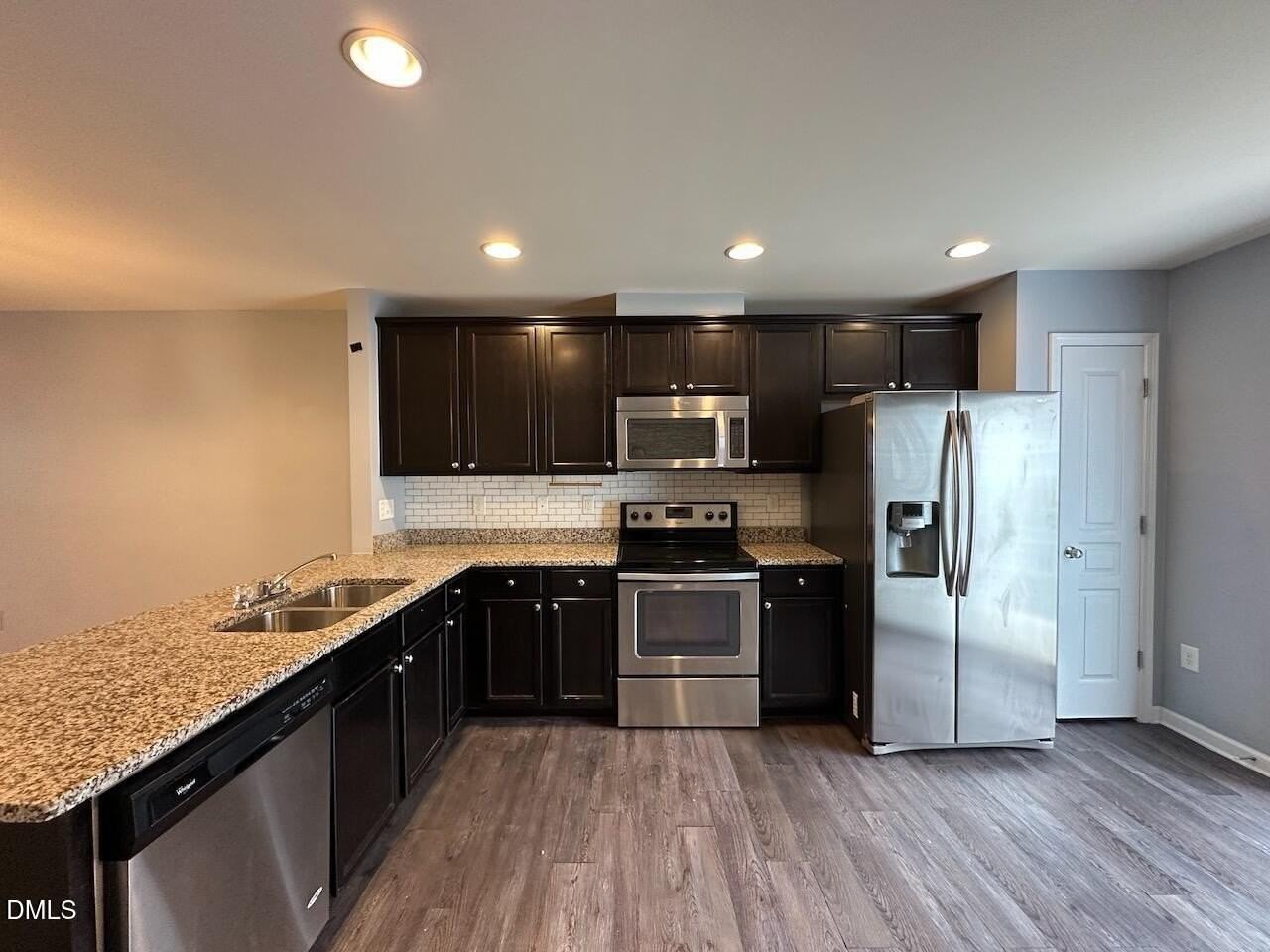 3904 Swinton St - Photo 7 of 27