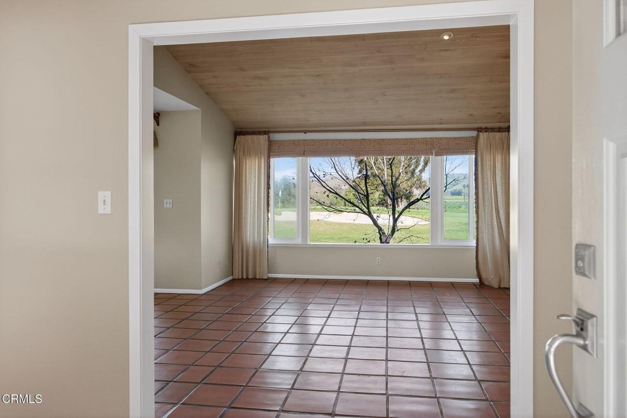 1525 Fairway Dr - Photo 7 of 50