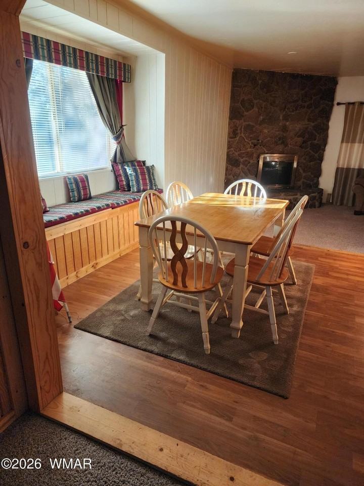 1081 S 9th Dr - Photo 6 of 12