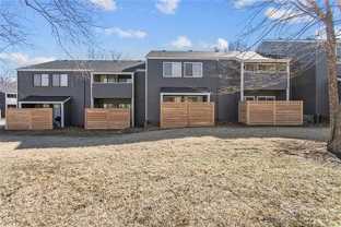 1505 W 25th Ct #B8 - Photo 1 of 1