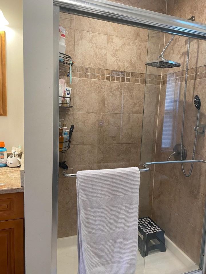 788 Broad Ave #2 - Photo 6 of 8