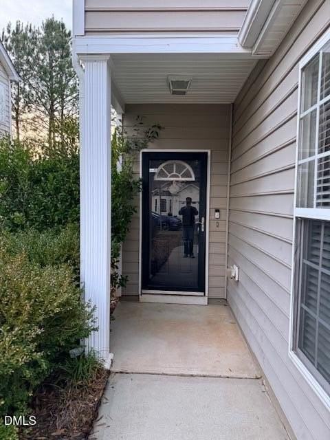 8427 Stone Mason Dr - Photo 4 of 28