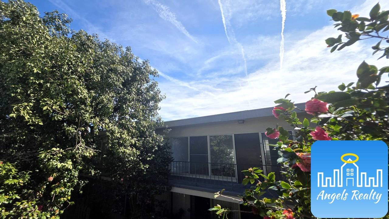 Federal Ave - Photo 2 of 10