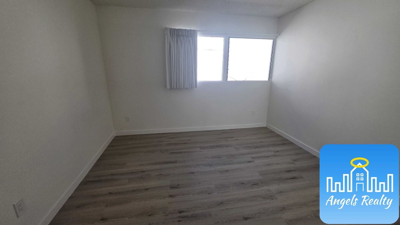 Federal Ave - Photo 7 of 10