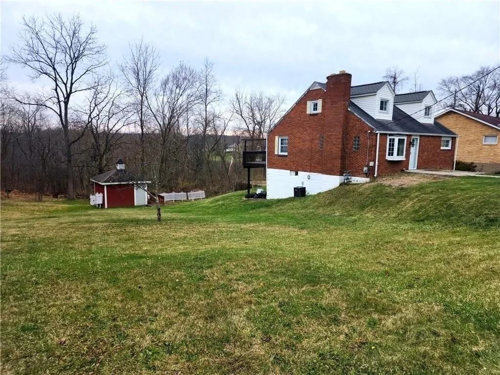 141 Main St - Photo 2 of 13