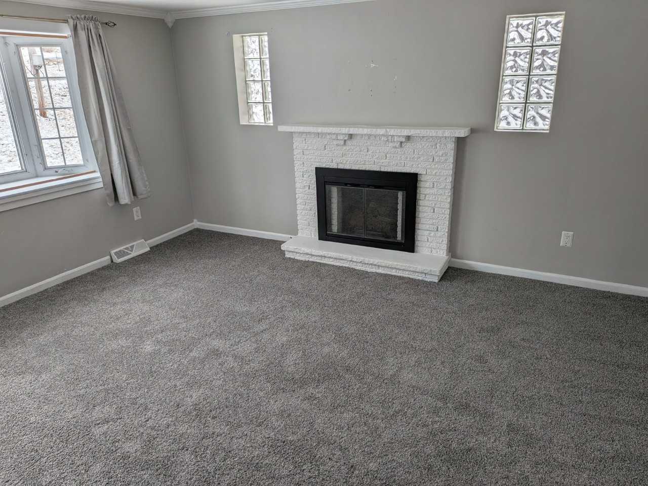 141 Main St - Photo 3 of 13